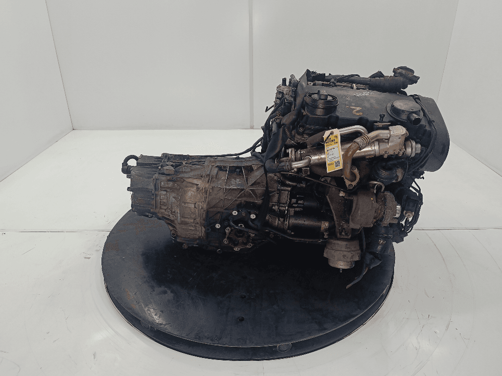 Двигатель к Audi A4 B7 (04-09)