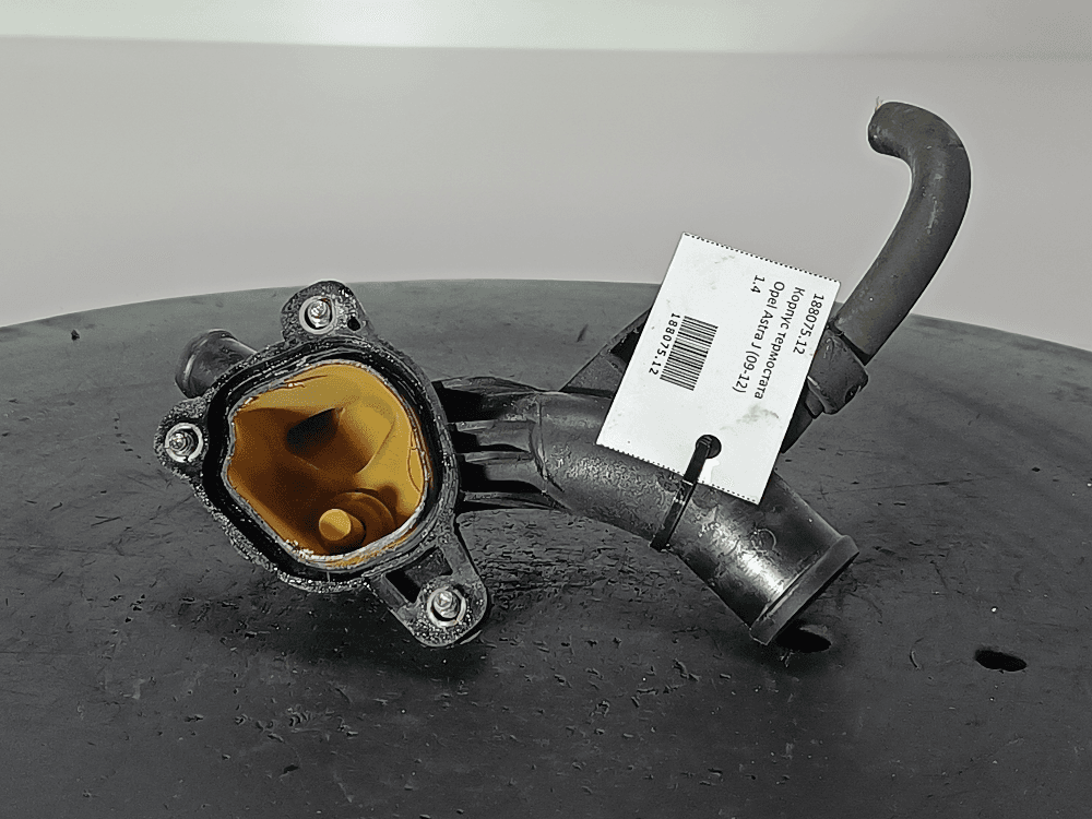 Корпус термостата к Opel Astra J (09-12)
