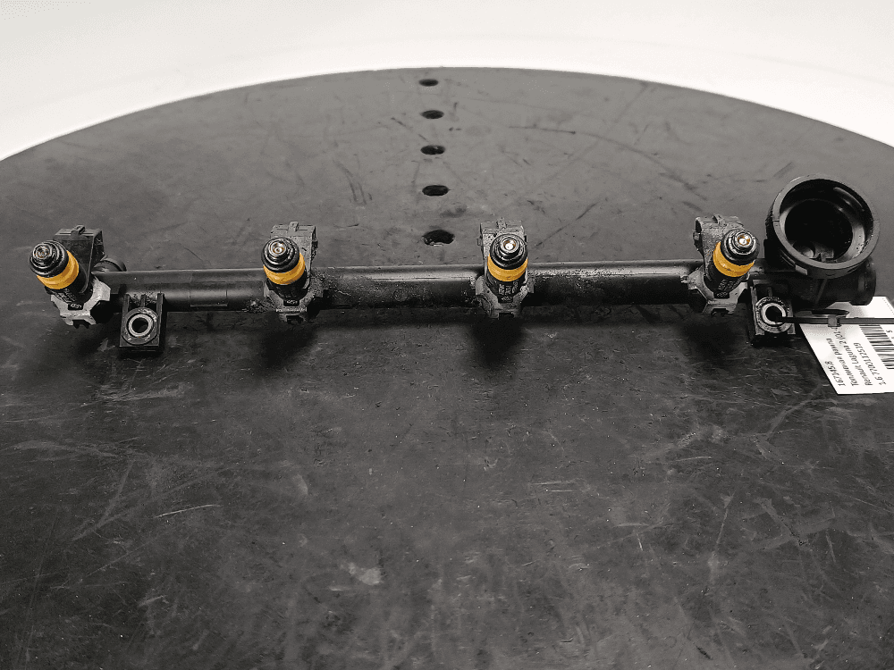 Топливная рампа к Renault Laguna 2 (01-05)