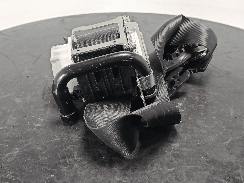 Ремень безопасности передний левый к Volkswagen Touareg 3 (18-24)