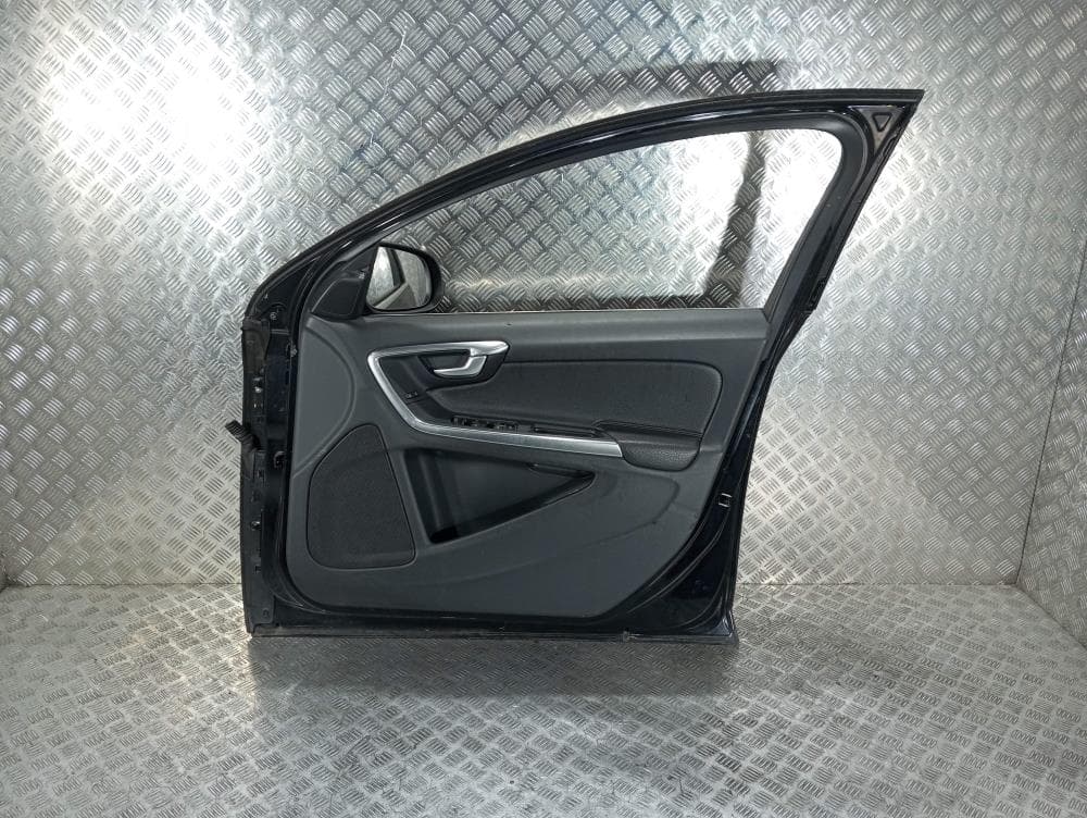 Дверь передняя правая к Volvo S60 2 (10-13)