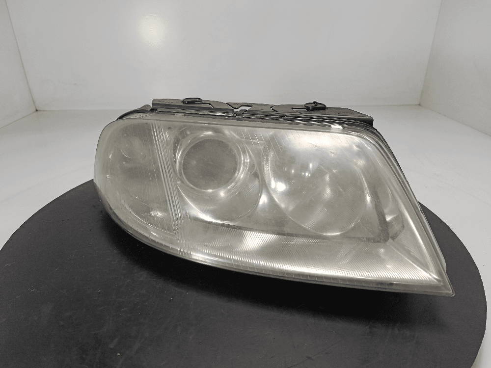 Фара правая к Volkswagen Passat B5+ Рестайлинг (00-05)