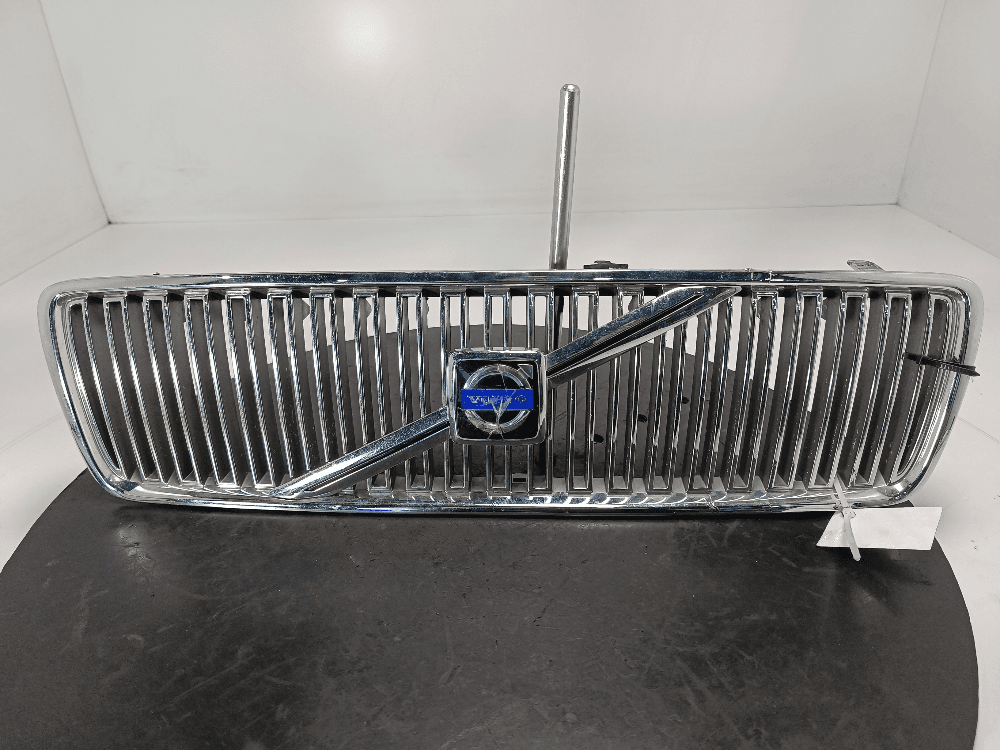 Решетка радиатора к Volvo S80 1 (98-06)