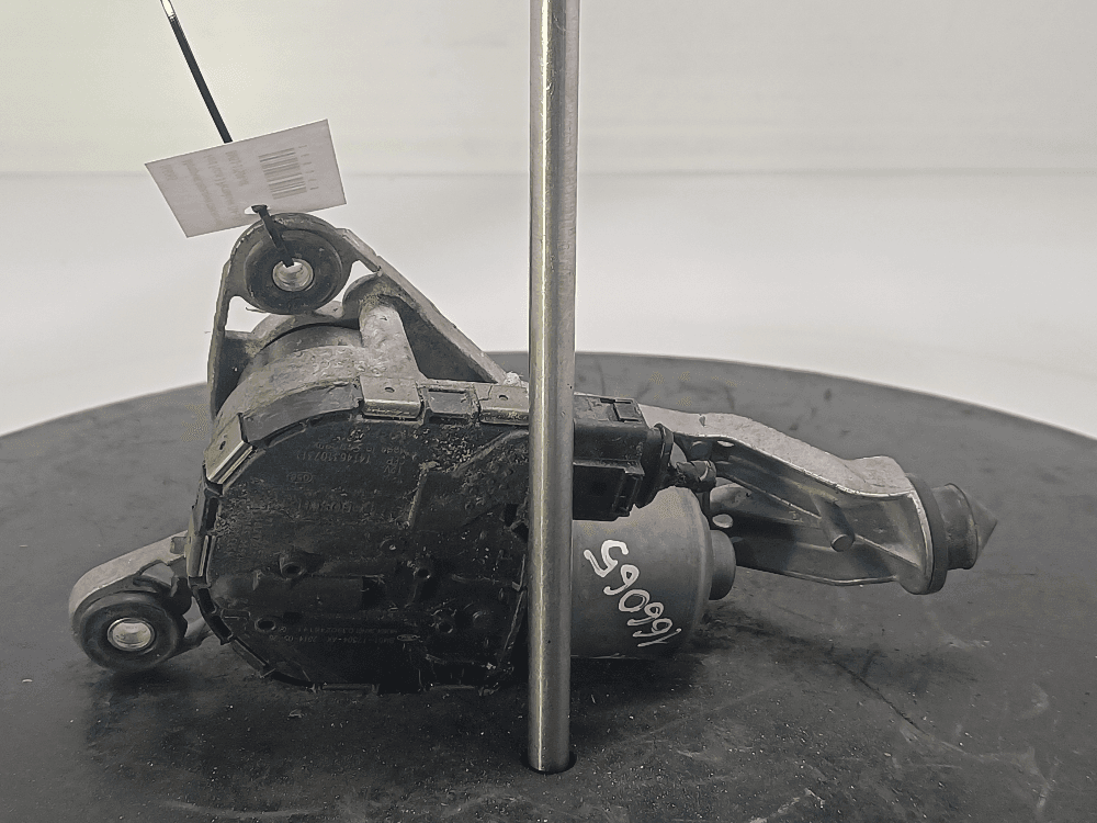 Моторчик передних стеклоочистителей (дворников) к Ford Focus 3 Рестайлинг (14-19)