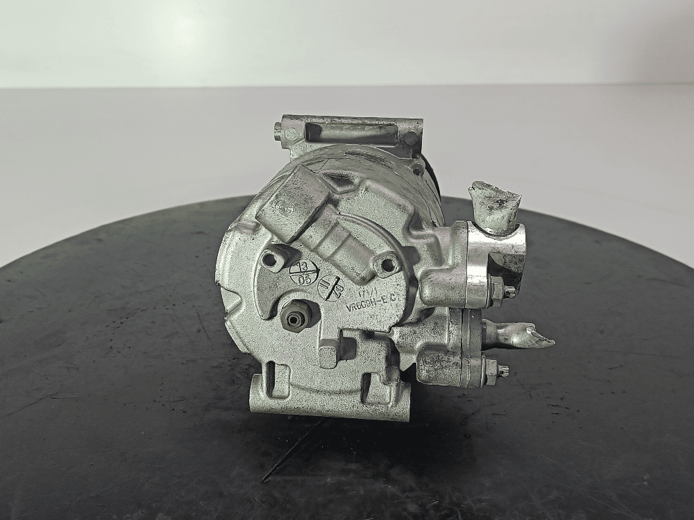 Компрессор кондиционера к Volvo V40 2 (12-16)