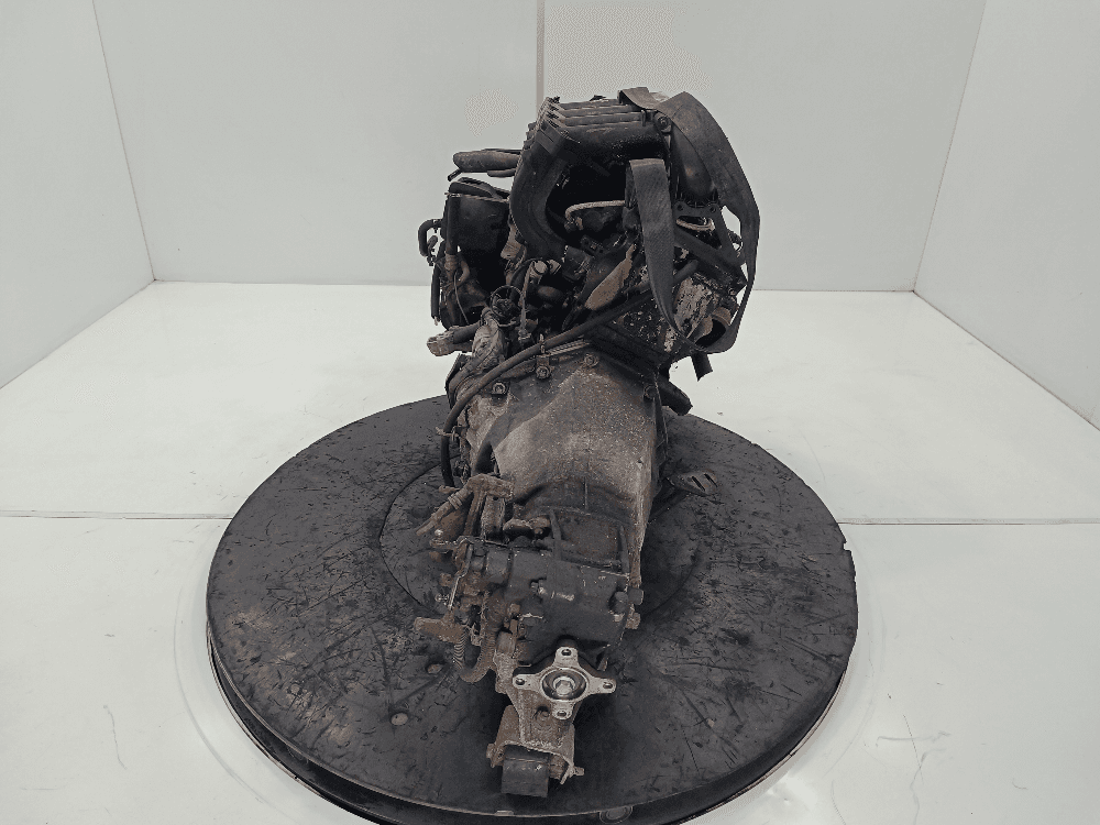 Двигатель к Mercedes Sprinter W901-905 (95-06)