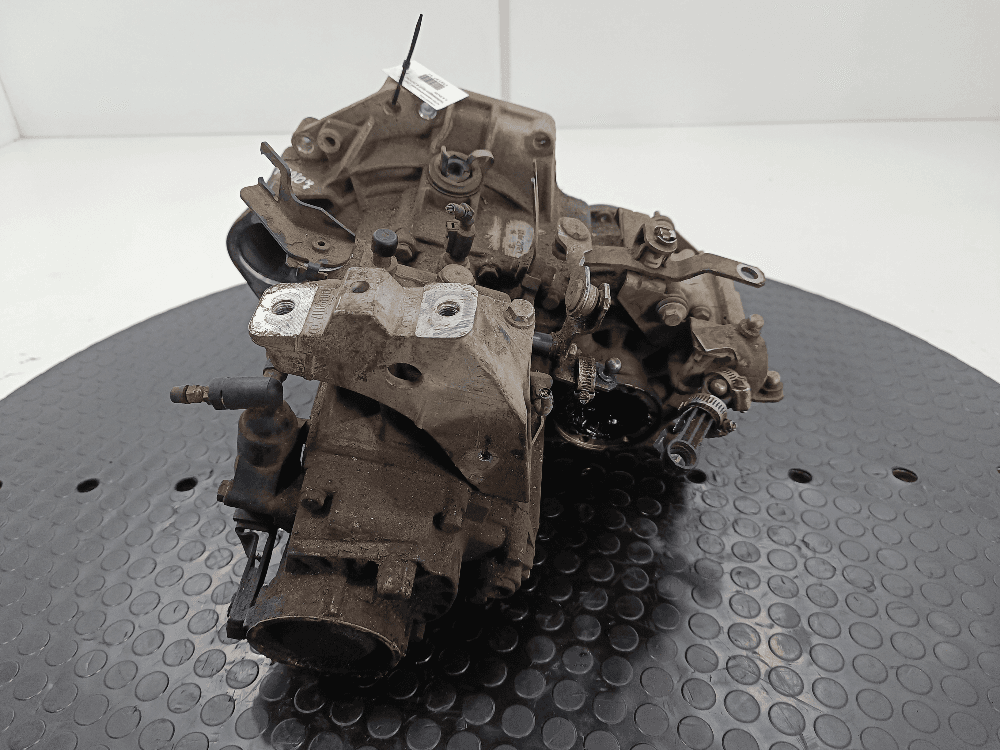 КПП механическая (МКПП) к Volkswagen Golf 4 (97-06)