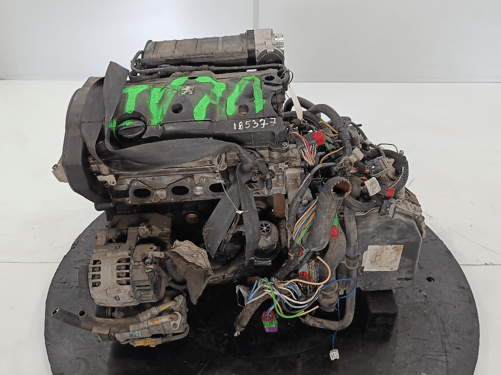 Двигатель к Peugeot 307 (01-05)