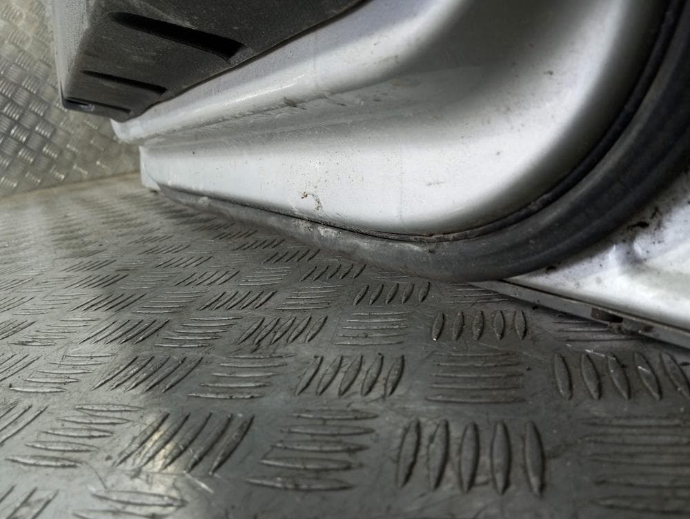 Дверь передняя левая к Volkswagen Golf 5 (03-09)