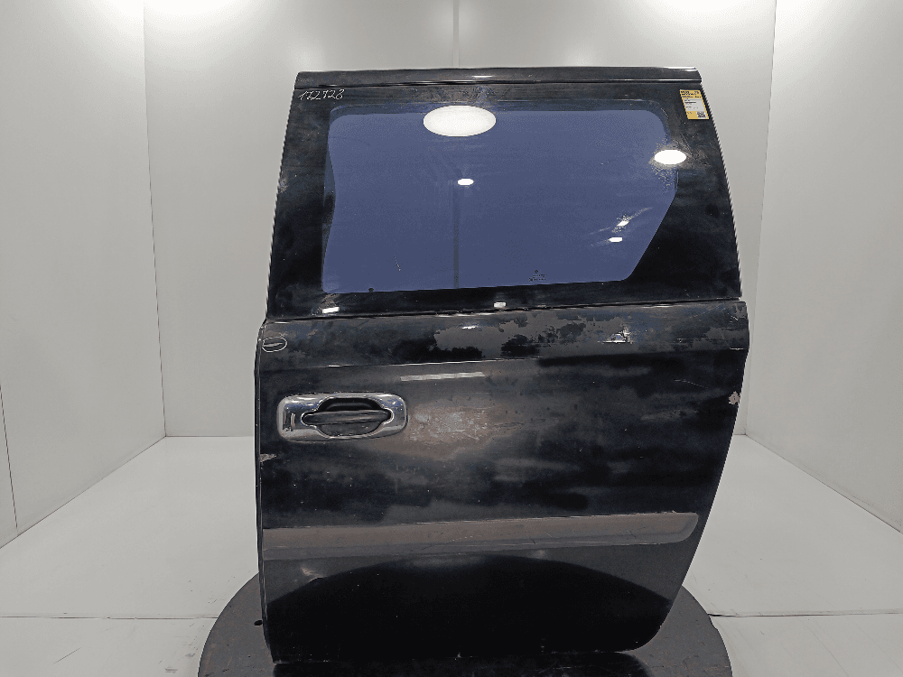 Дверь сдвижная левая к Chrysler Voyager 4 (01-04)