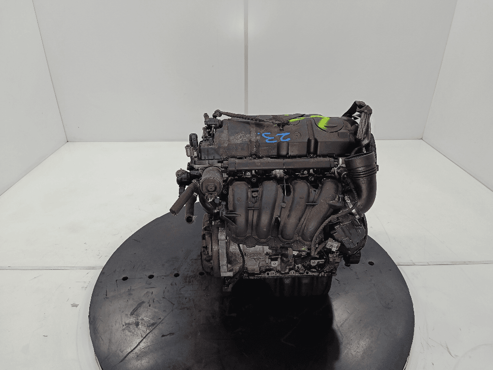 Двигатель к Peugeot 208 1 (12-15)