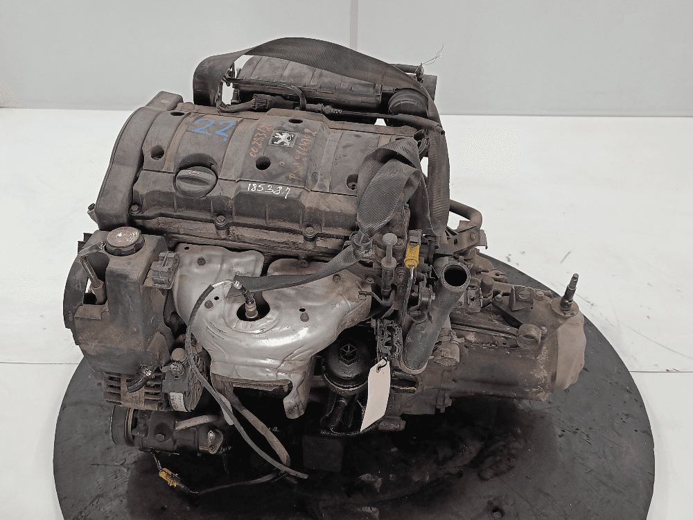 Двигатель к Peugeot 307 (01-05)