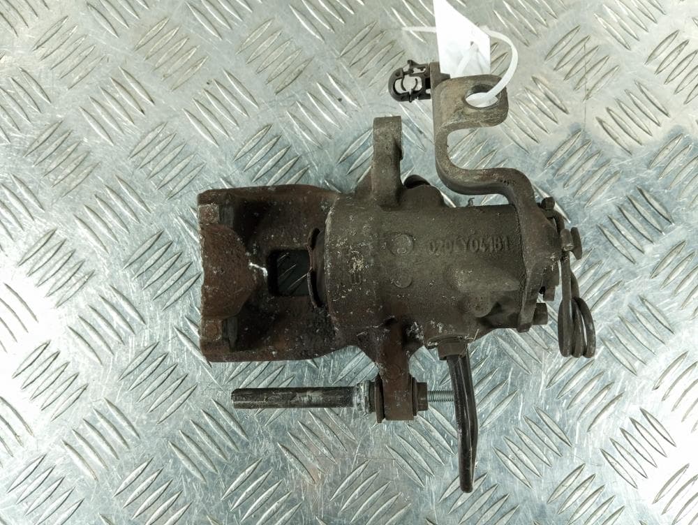 Суппорт задний правый к Citroen C4 Picasso 1 (06-13)