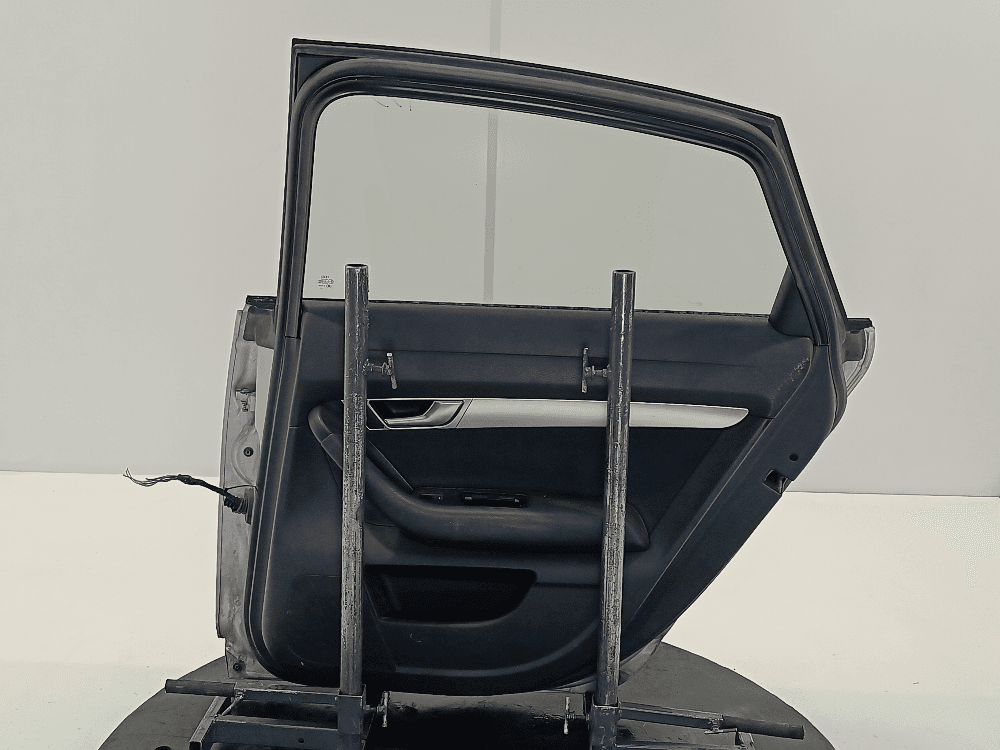 Дверь задняя правая к Audi A6 C6/4F Рестайлинг (08-11)