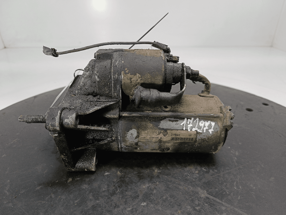 Стартер к Renault Megane 2 (02-06)