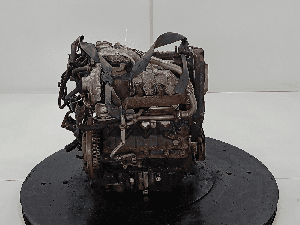 Двигатель к Renault Laguna 2 (01-05)