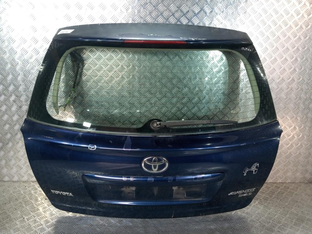 Toyota Avensis 2 (03-06)