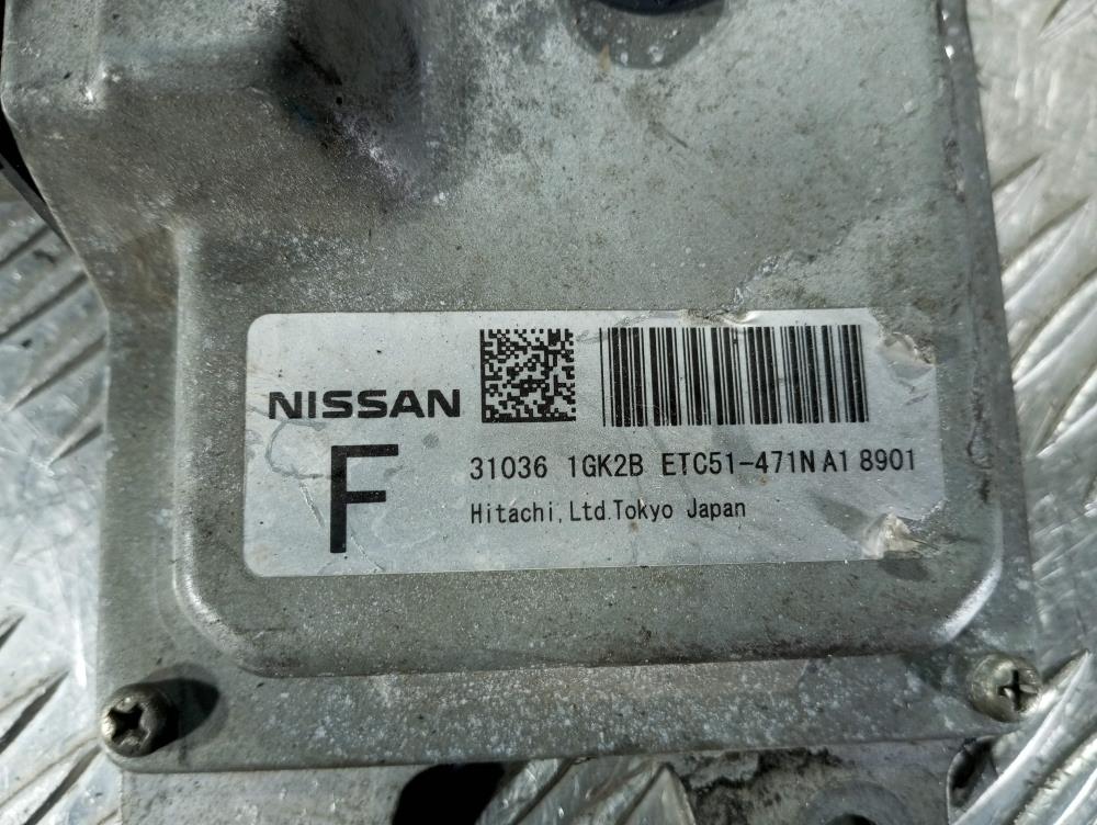 Nissan Serena C25 (05-12)